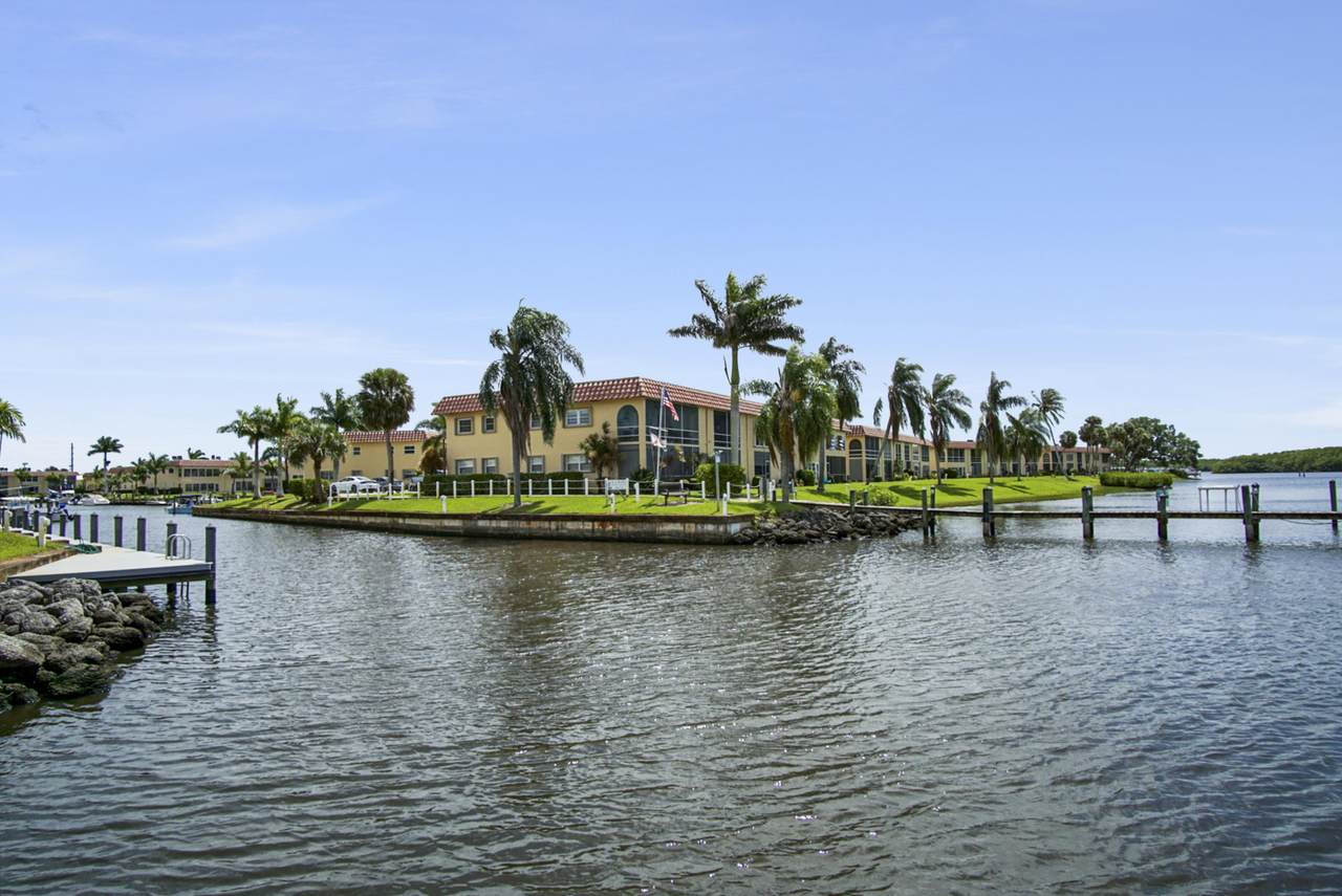 2600 Kanner Highway - Photo 1