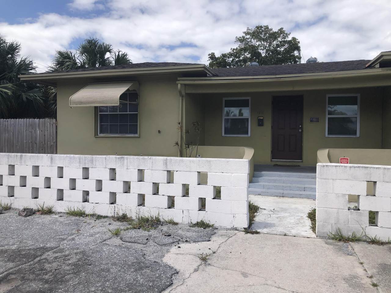1311 Dixie Highway - Photo 1