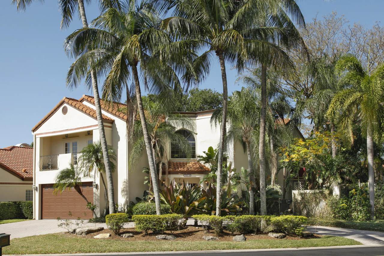 23319 Mirabella Circle - Photo 1