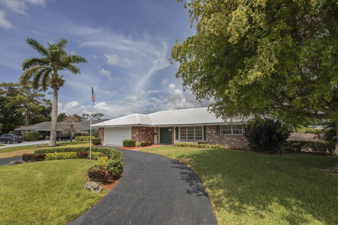 444 Muirfield Drive - Photo 1
