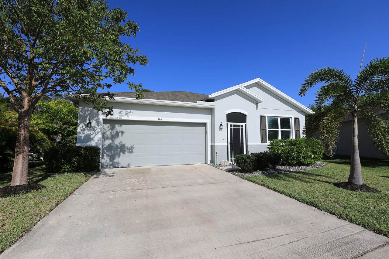 146 Port Royal Court - Photo 1