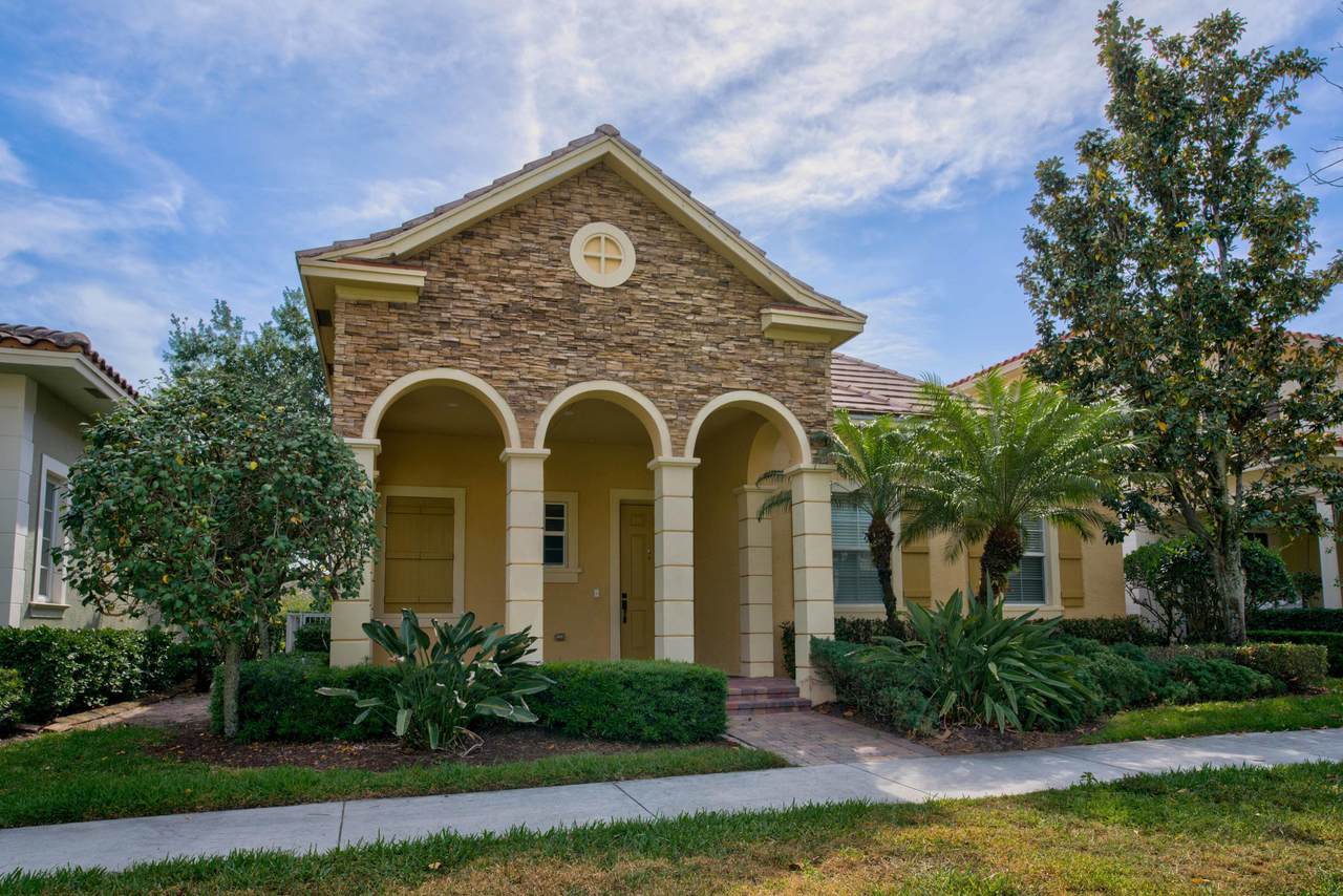 110 Foxford Court - Photo 1