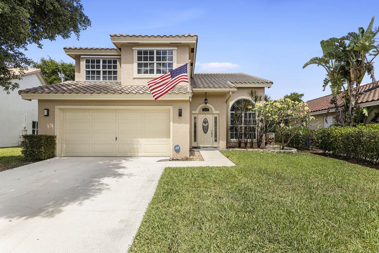 8574 Tourmaline Boulevard - Photo 1