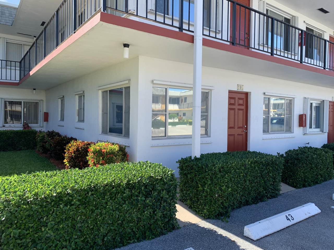 3320 Lake Osborne Drive - Photo 1