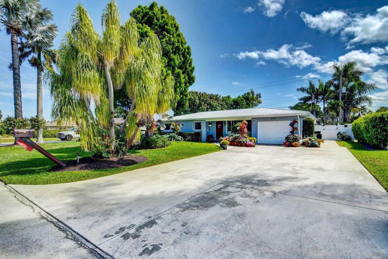 2232 Park Place - Photo 1