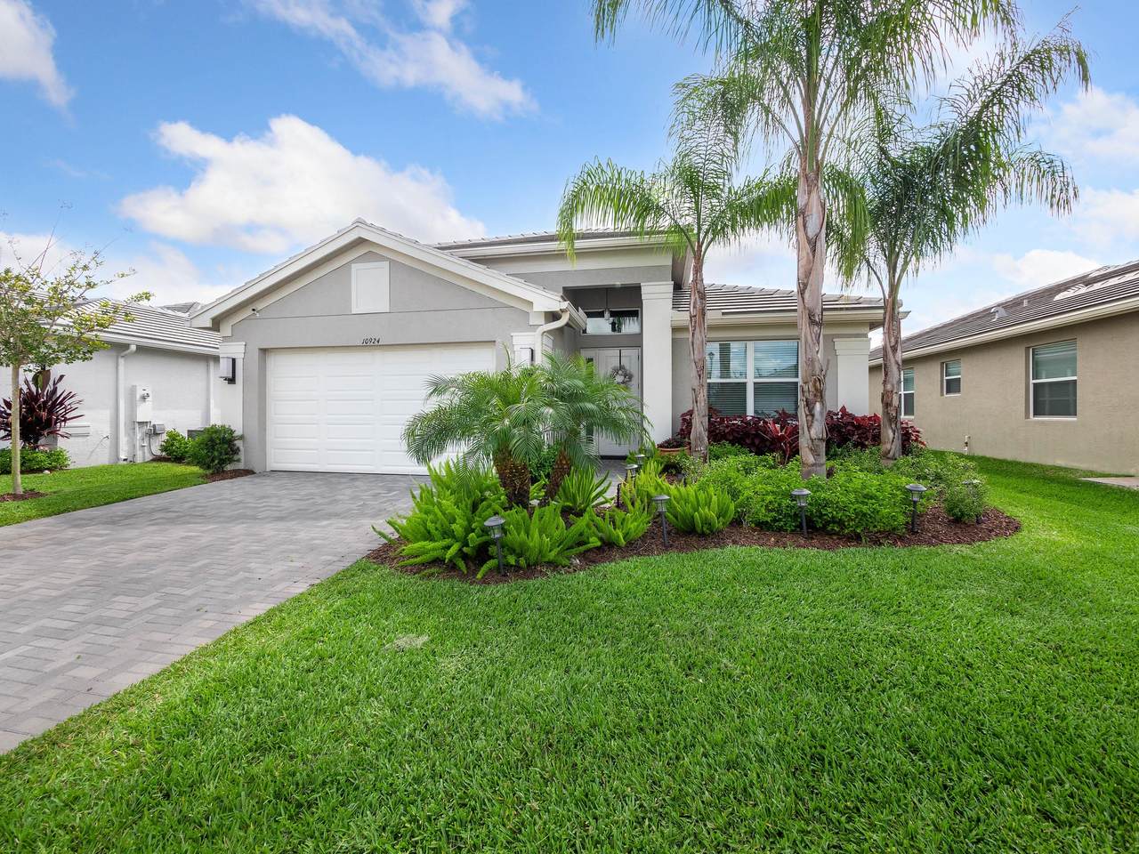10924 Sunray Street - Photo 1