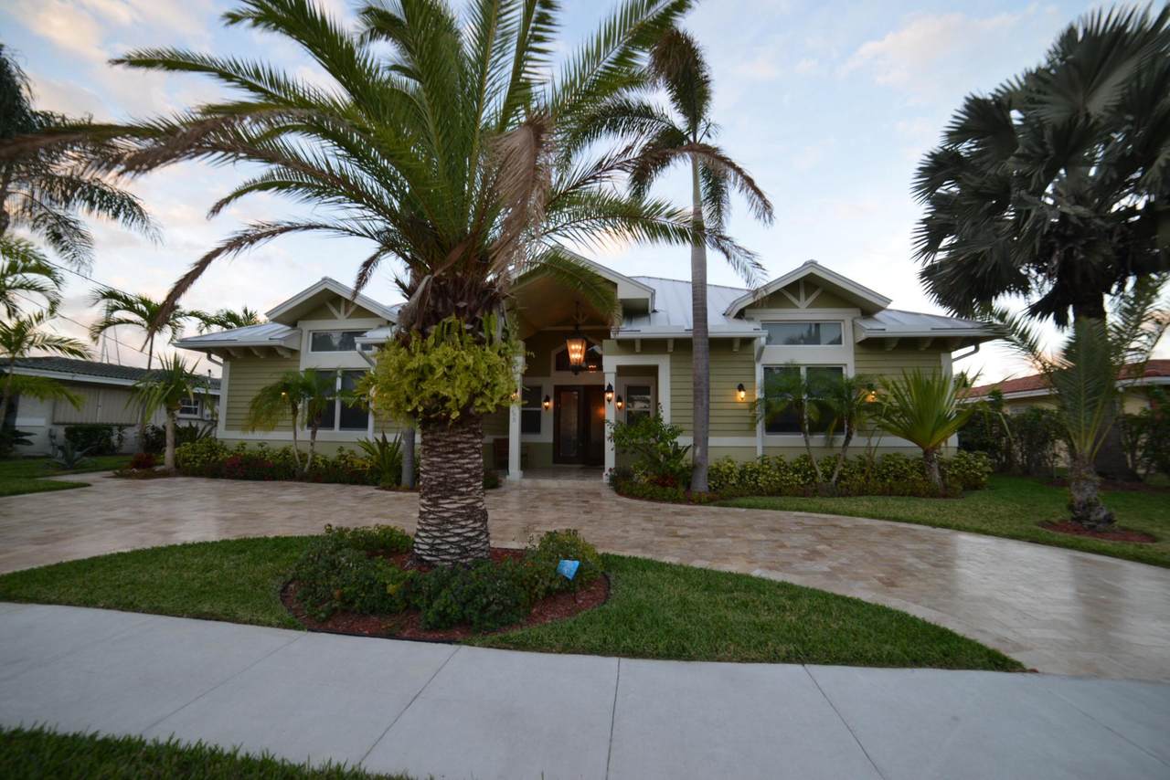 785 71st Street - Photo 1