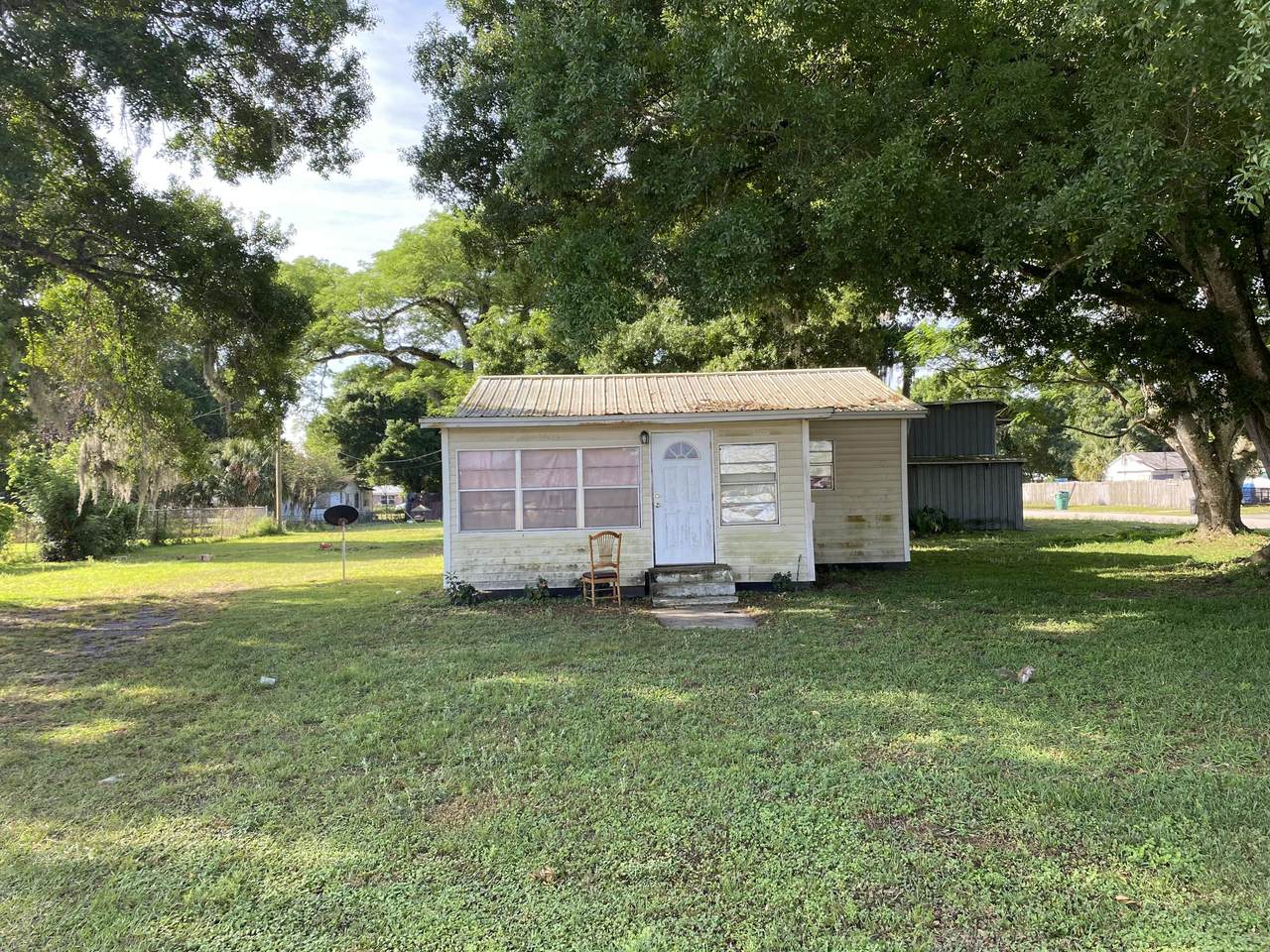302 7th Street - Photo 1