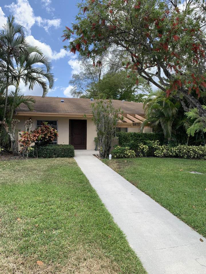 5870 Sugar Palm Court - Photo 1