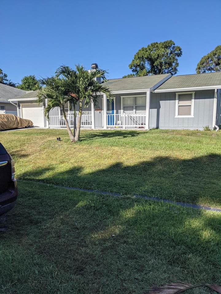 1818 Lennox Street - Photo 1