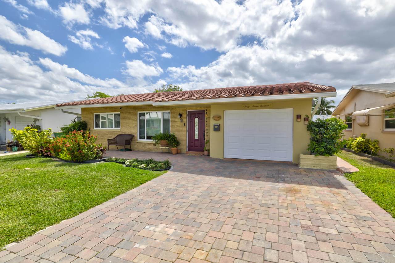 4714 49 Drive - Photo 1