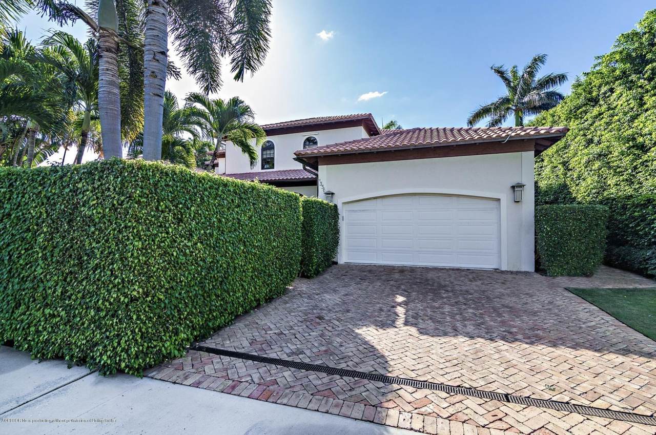 336 Australian Avenue - Photo 1