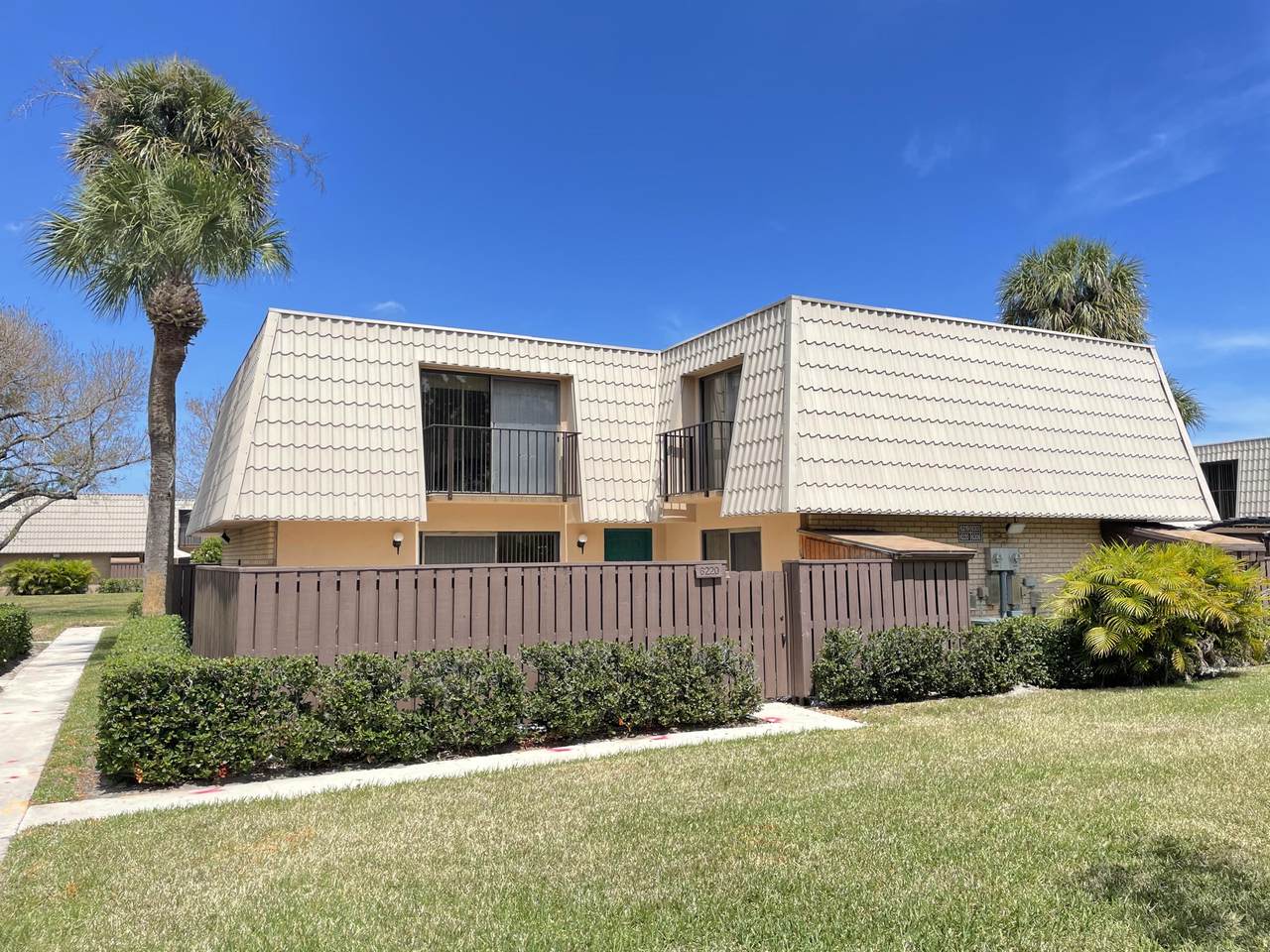 6220 62nd Way - Photo 1