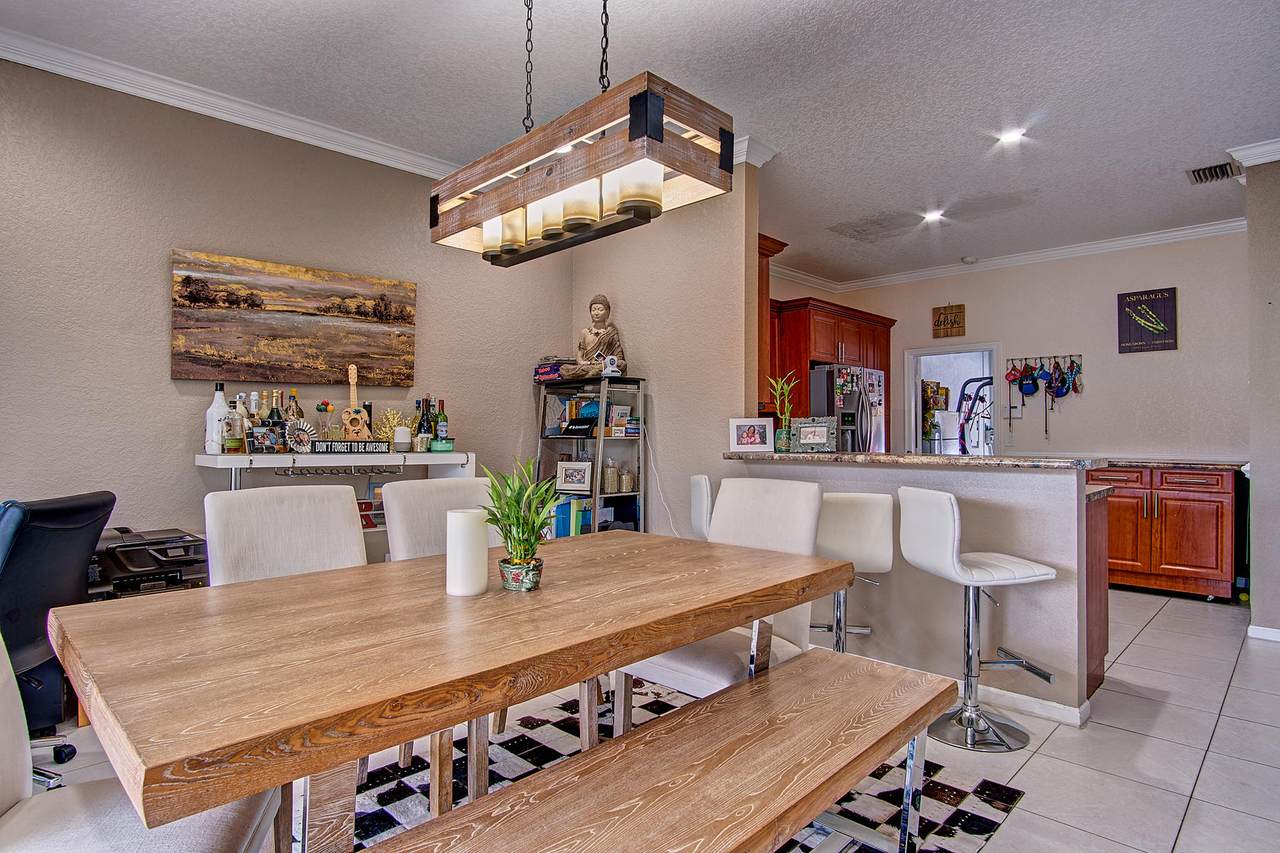 5838 Eagle Cay Circle - Photo 1
