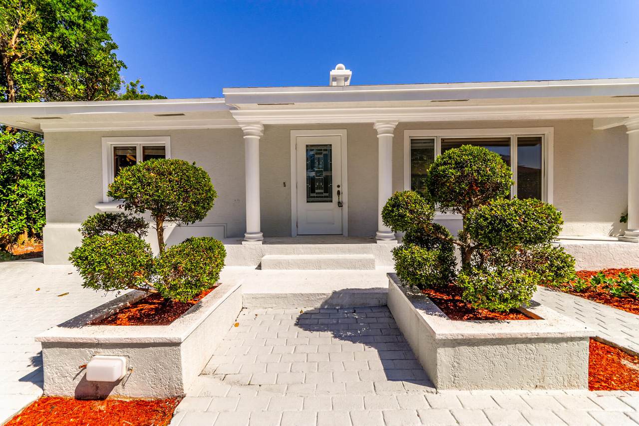 60 Ocean Avenue - Photo 1
