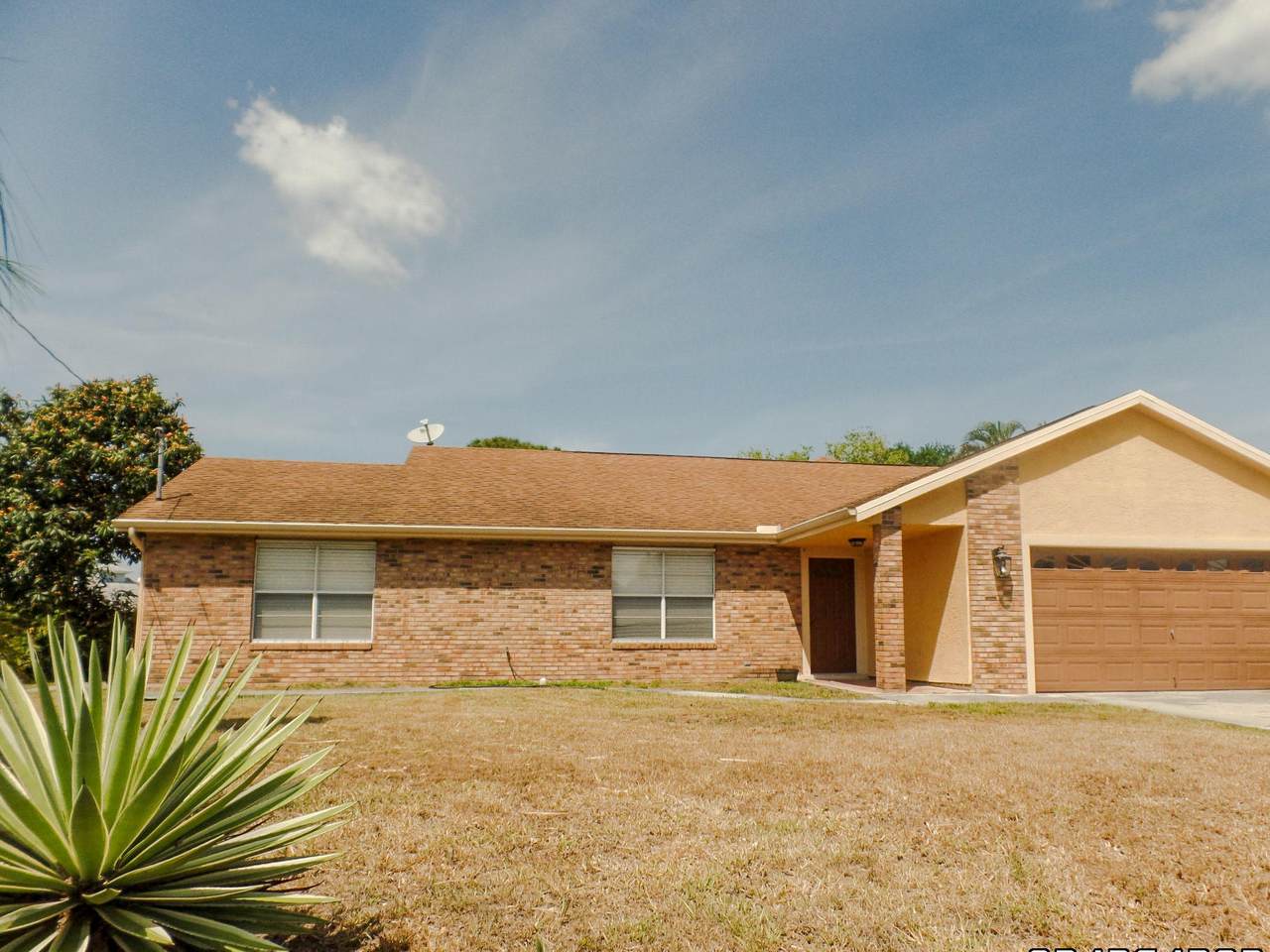 377 Log Drive - Photo 1