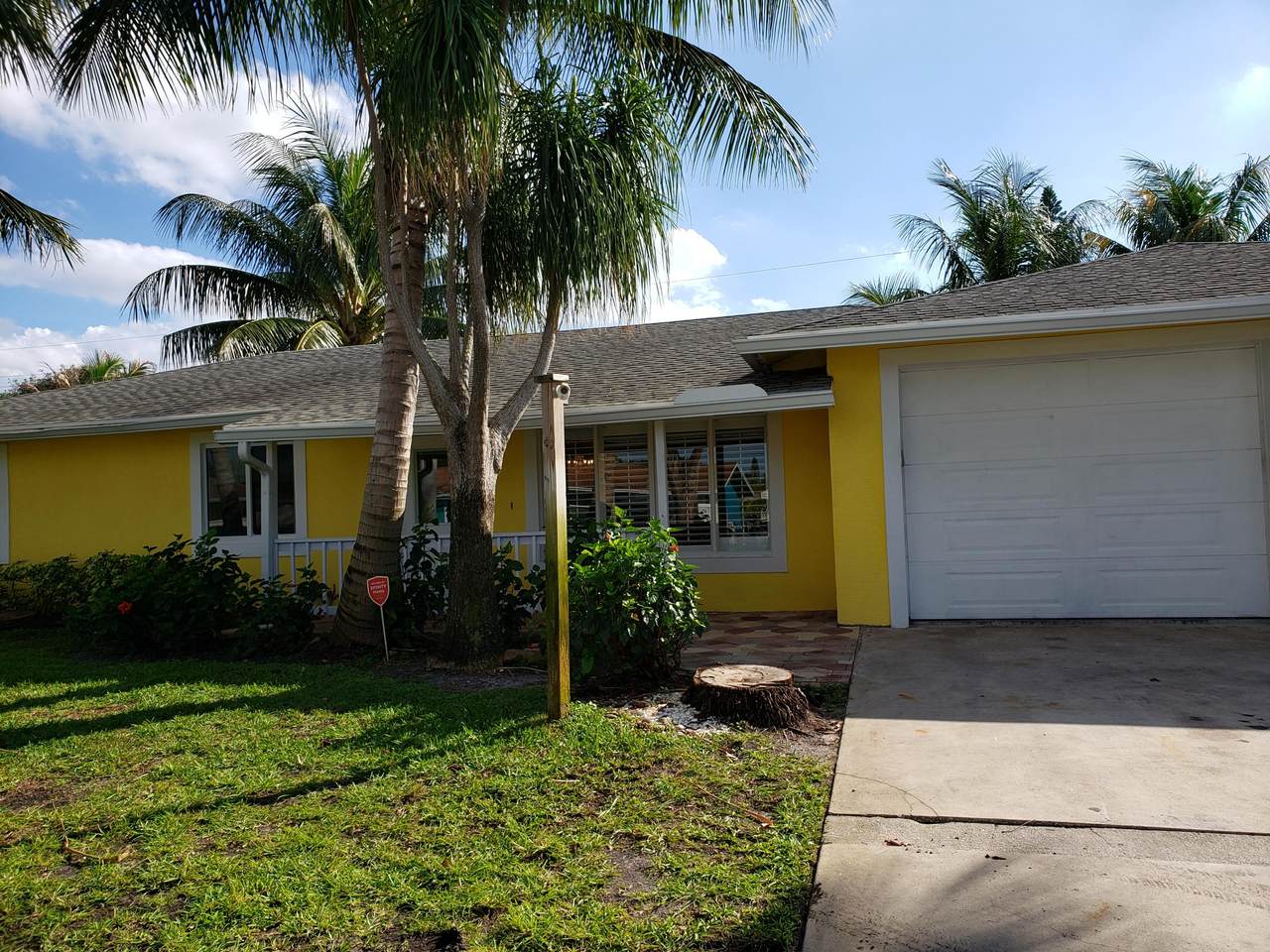 3170 Buccaneer Road - Photo 1