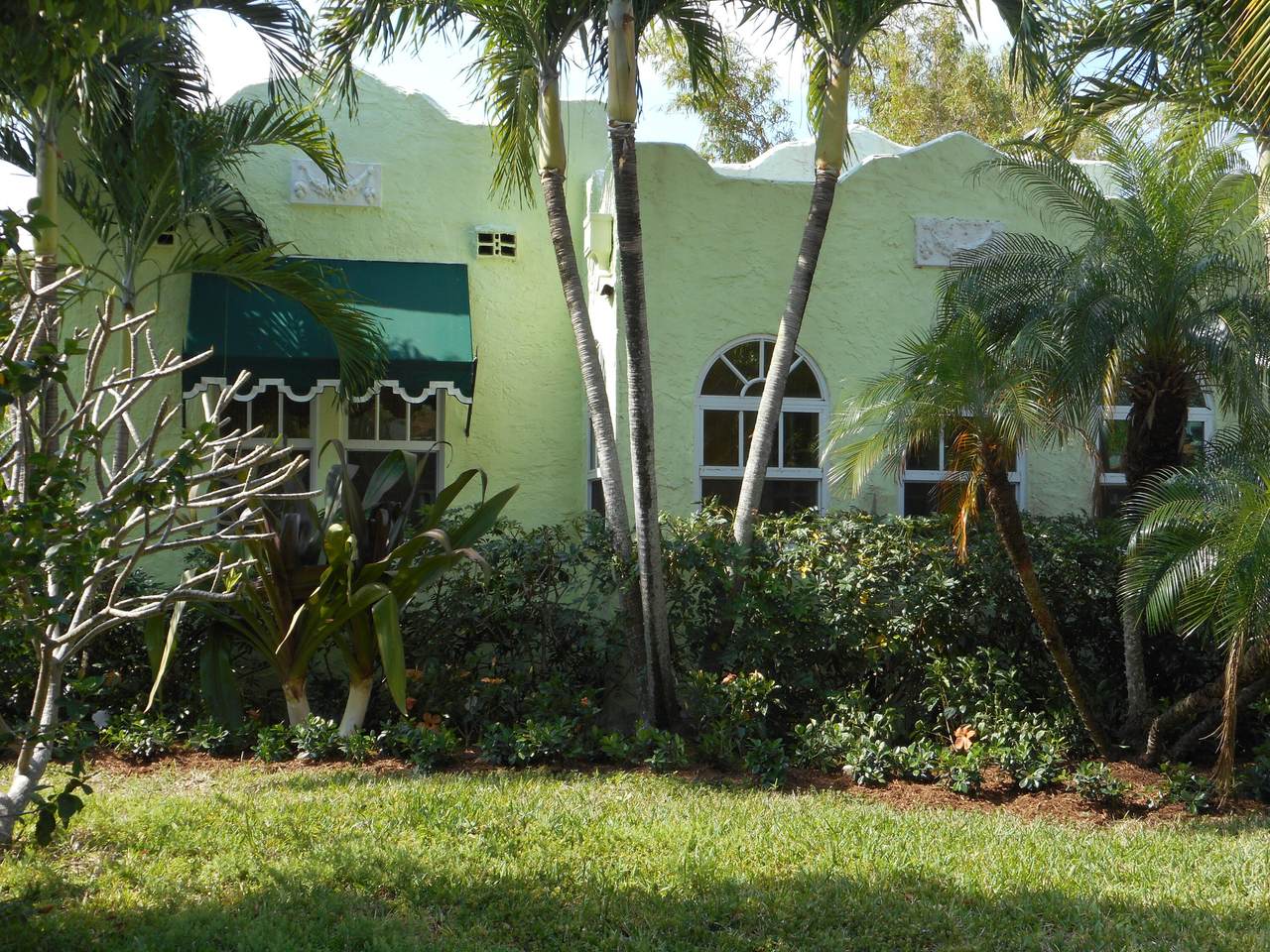 822 Flamingo Drive - Photo 1