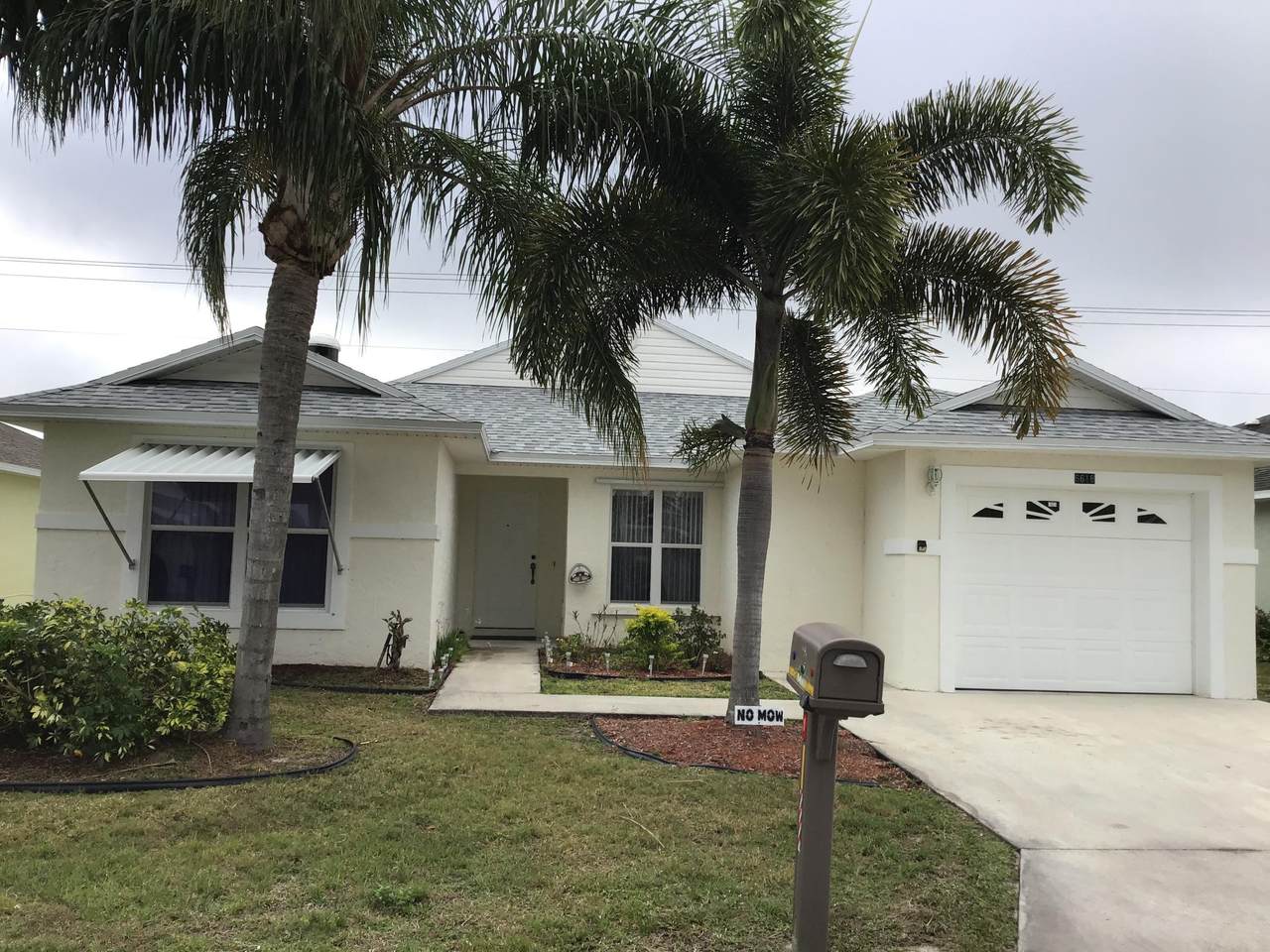 6618 Alemendra - Photo 1