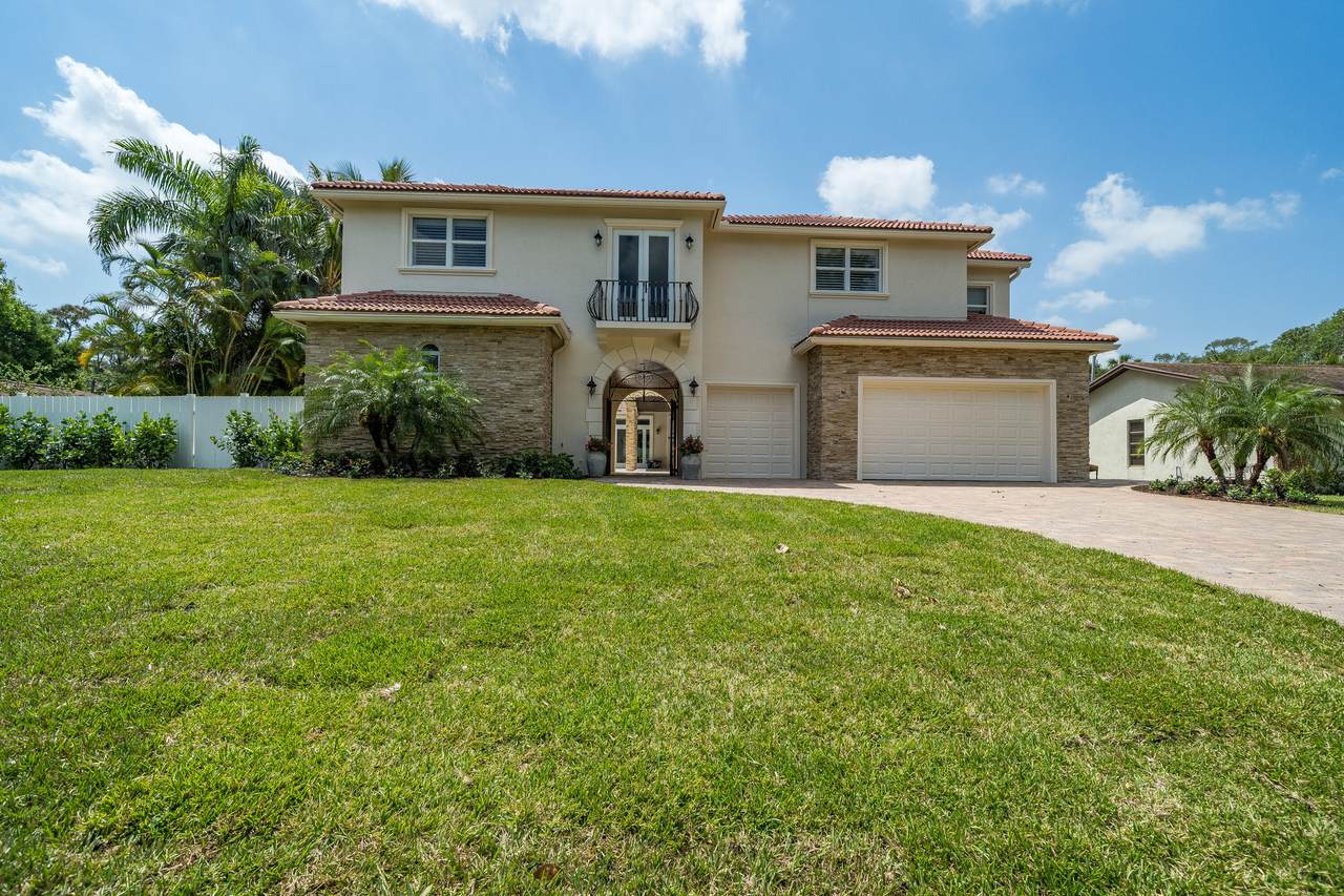 2342 Holly Lane - Photo 1