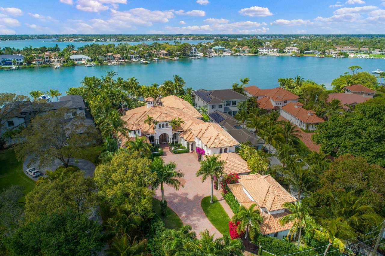314 Riverside Drive - Photo 1