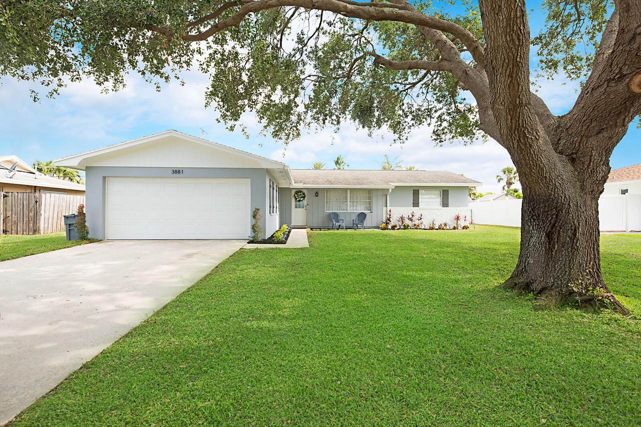 3881 Daphne Avenue - Photo 1