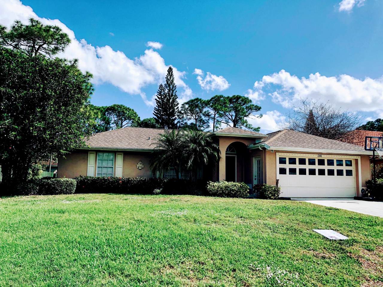 1241 Bayshore Boulevard - Photo 1