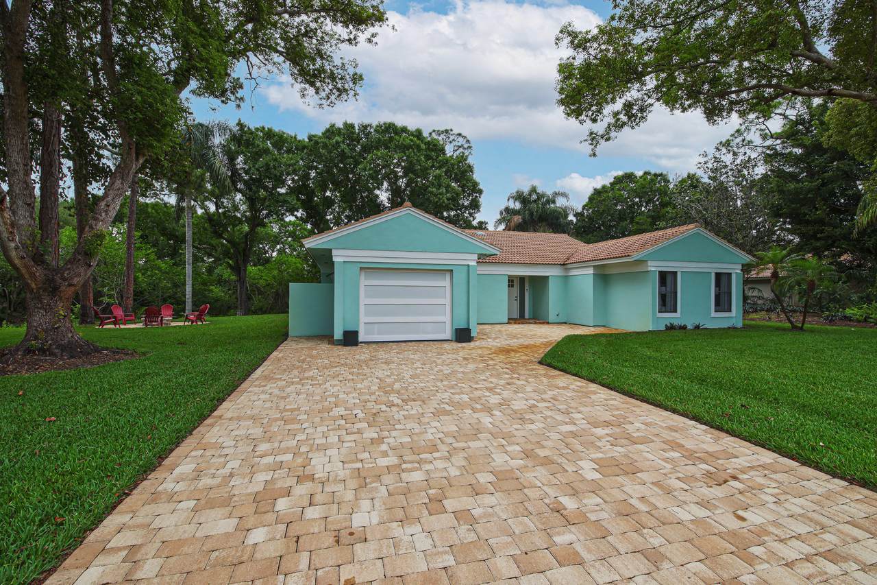 4665 Lorne Court - Photo 1