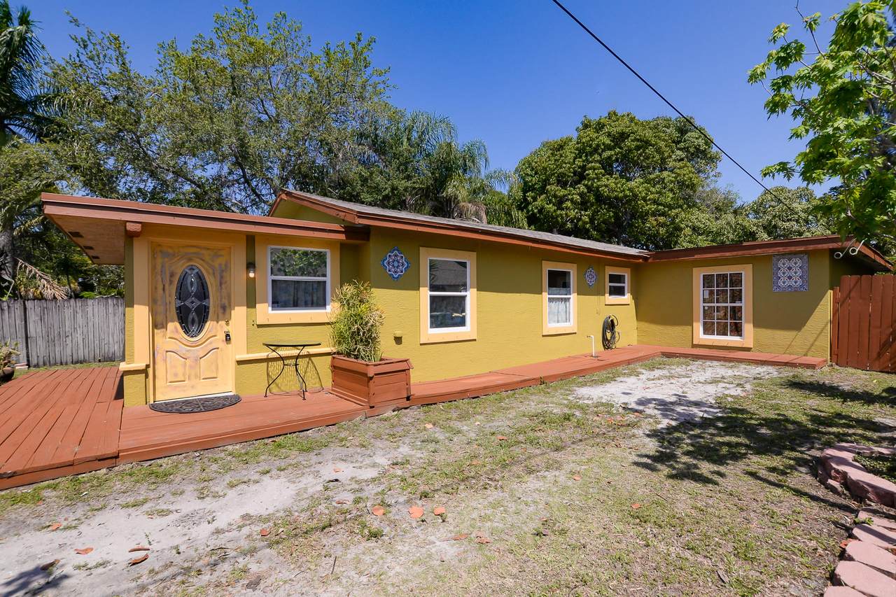 1128 Boston Avenue - Photo 1