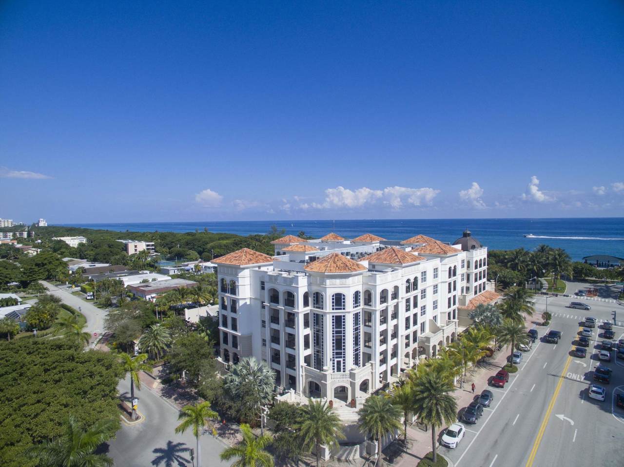 1 Ocean Boulevard - Photo 1