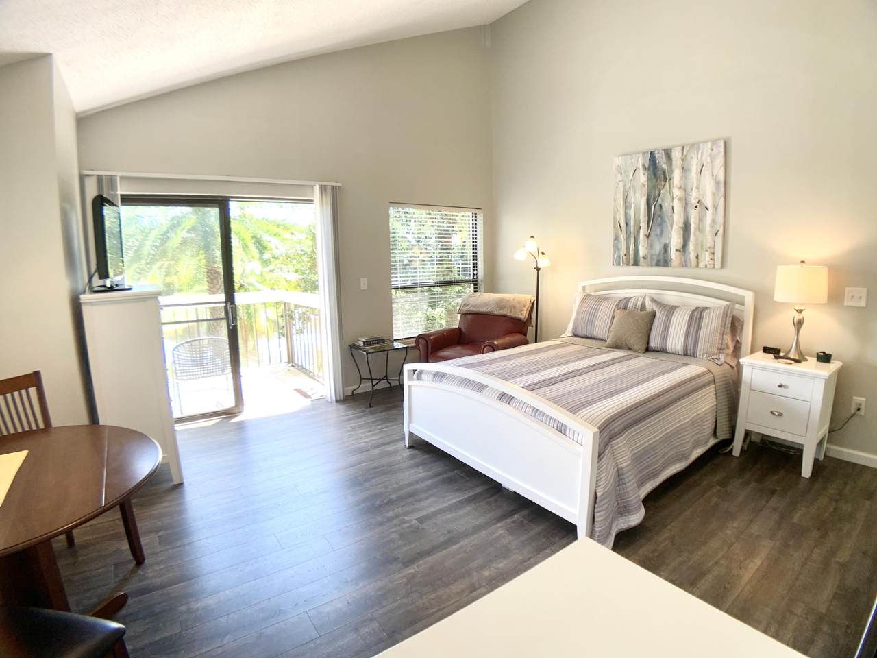 11863 Wimbledon Circle - Photo 1
