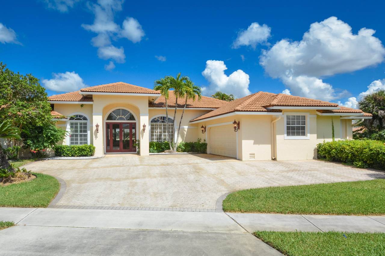 10647 Stonebridge Boulevard - Photo 1