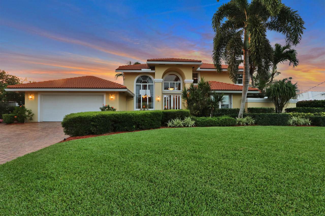 8565 Palm Street - Photo 1