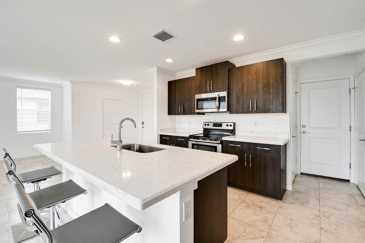 6030 Wildfire Way - Photo 1