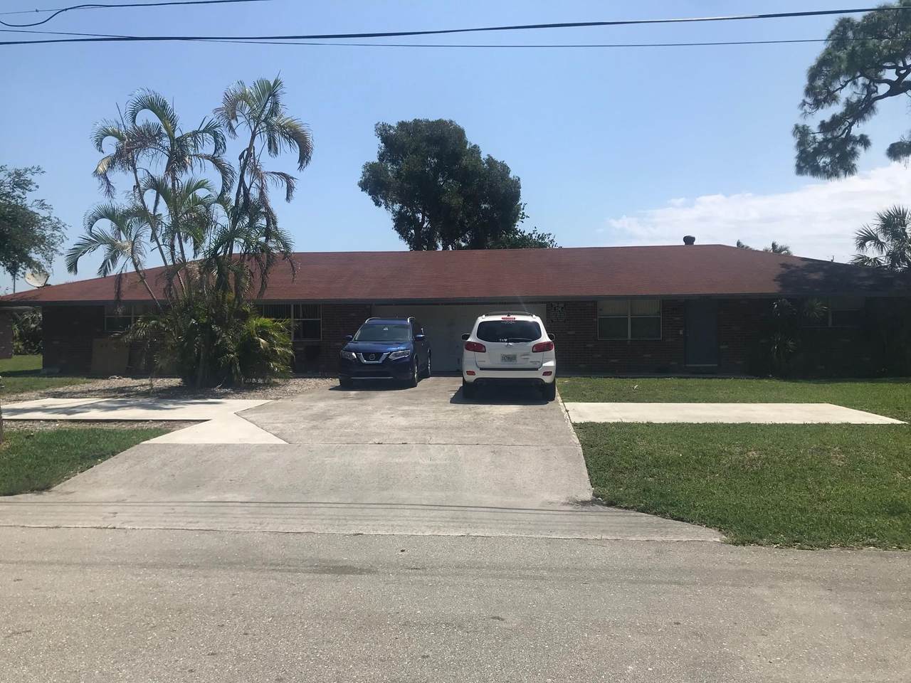 2440-2442 Queen Street - Photo 1