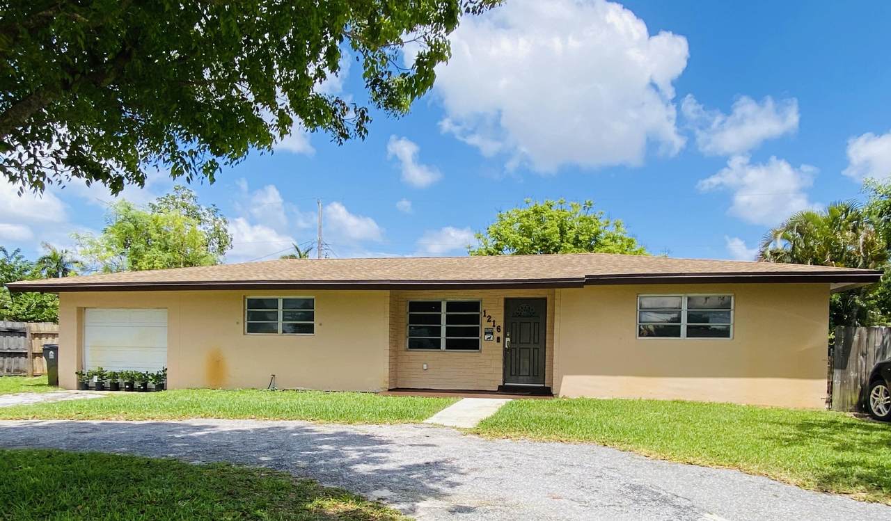1216 Drexel Road - Photo 1