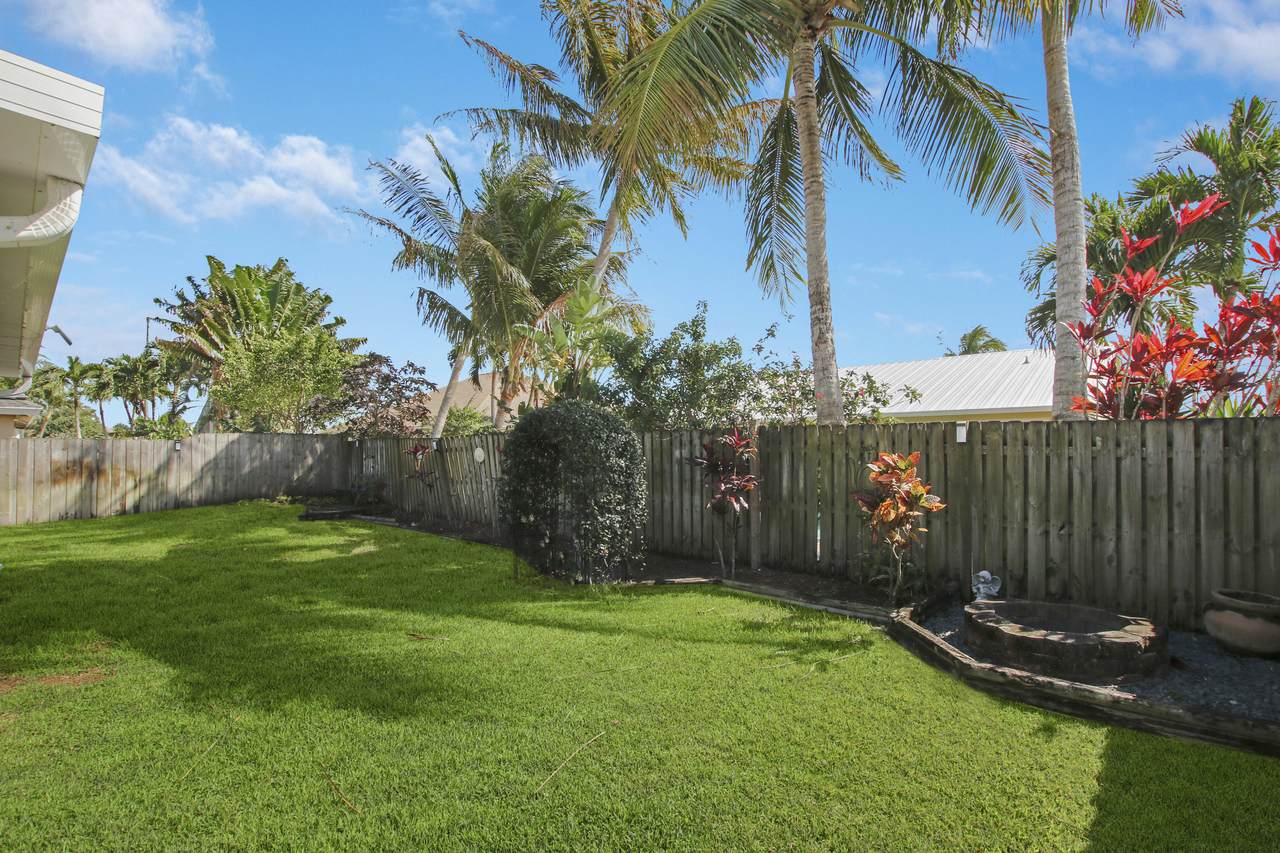 6368 Robinson Street - Photo 1