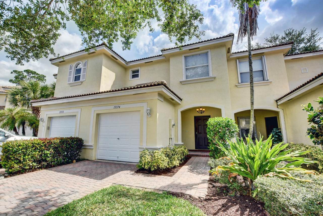 13374 Georgian Court - Photo 1