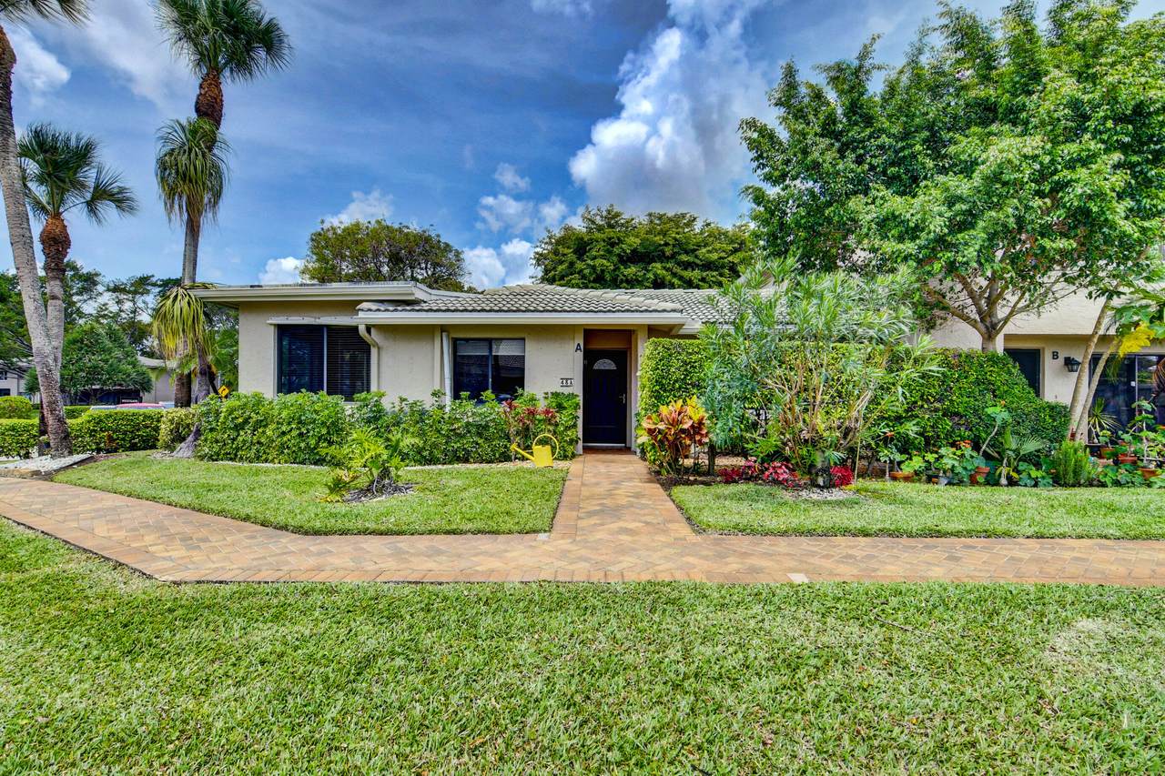 43 Stratford Lane - Photo 1