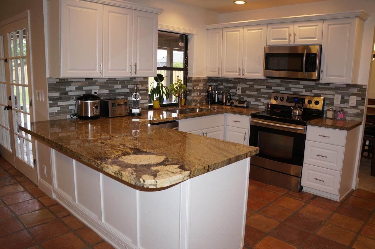 13454 Columbine Avenue - Photo 1