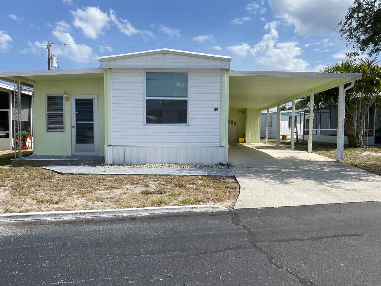 10885 Federal Highway - Photo 1