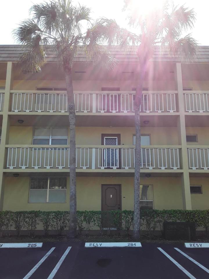 6050 64th Avenue - Photo 1