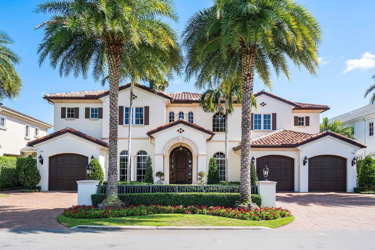 230 Maya Palm Drive - Photo 1