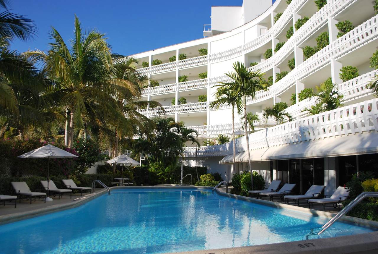 300 Ocean Boulevard - Photo 1
