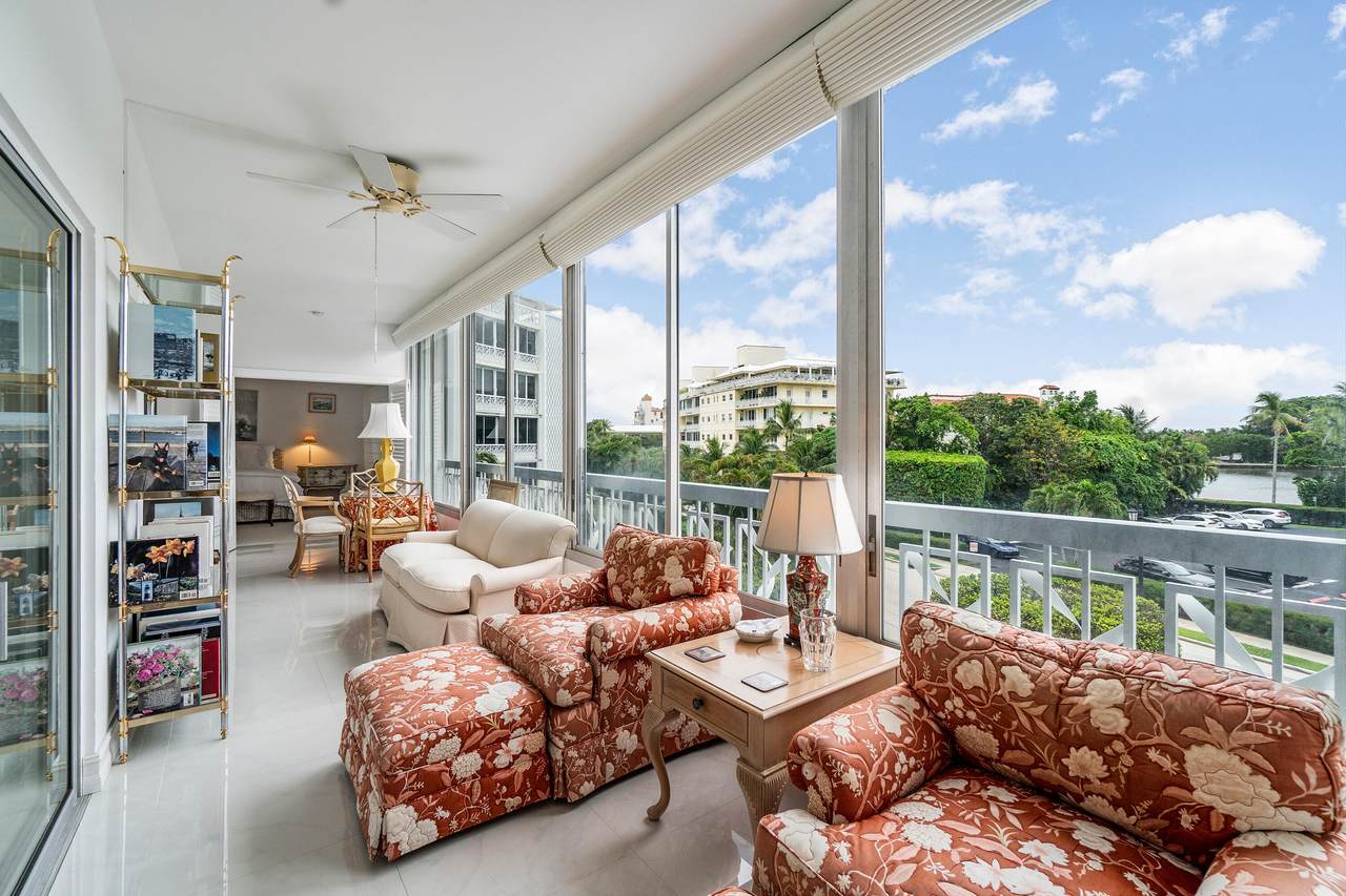 389 Lake Drive - Photo 1