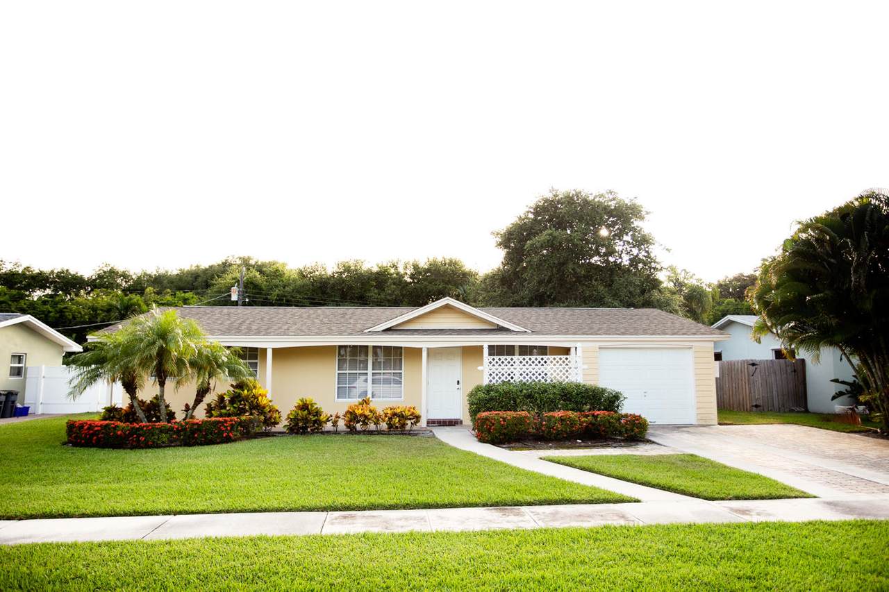 19156 Southgate Drive - Photo 1