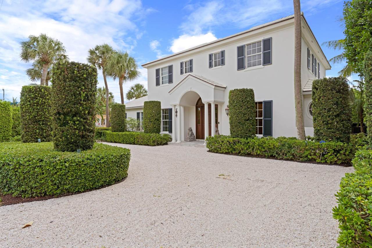 745 Lake Way - Photo 1