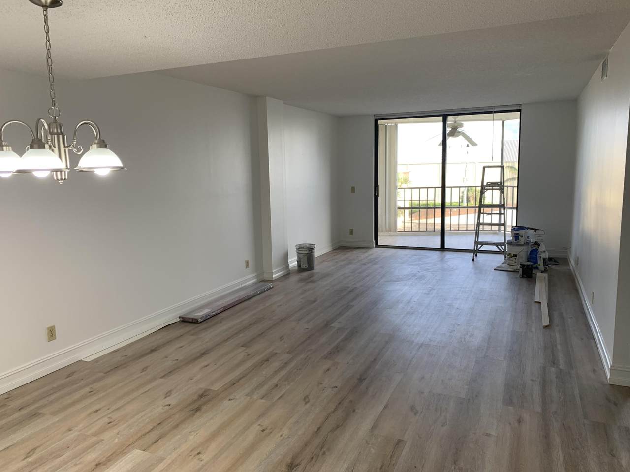 890 Federal Highway - Photo 1