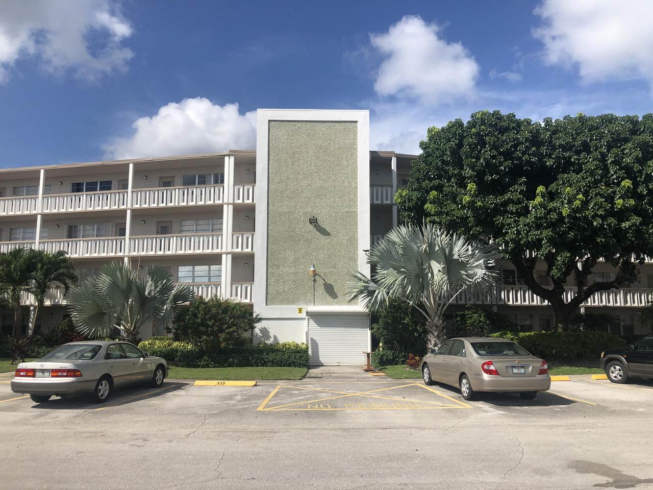 239 Southampton B - Photo 1