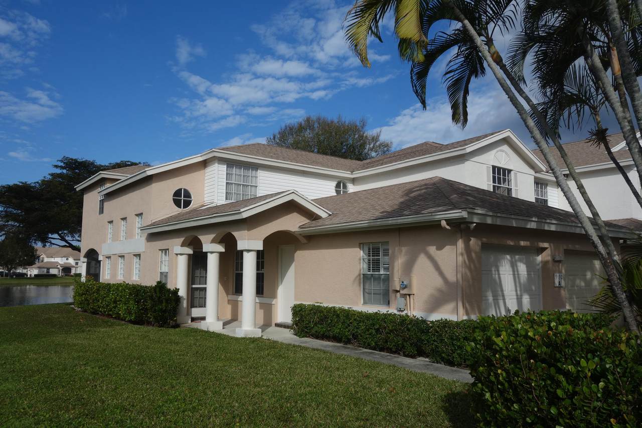9190 Boca Gardens Parkway - Photo 1